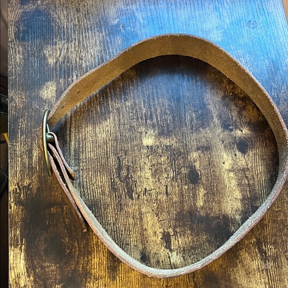 Women’s Abercrombie & Fitch Brown Leather Belt with Gold Buckle and Rhinestones - Picture 6 of 8